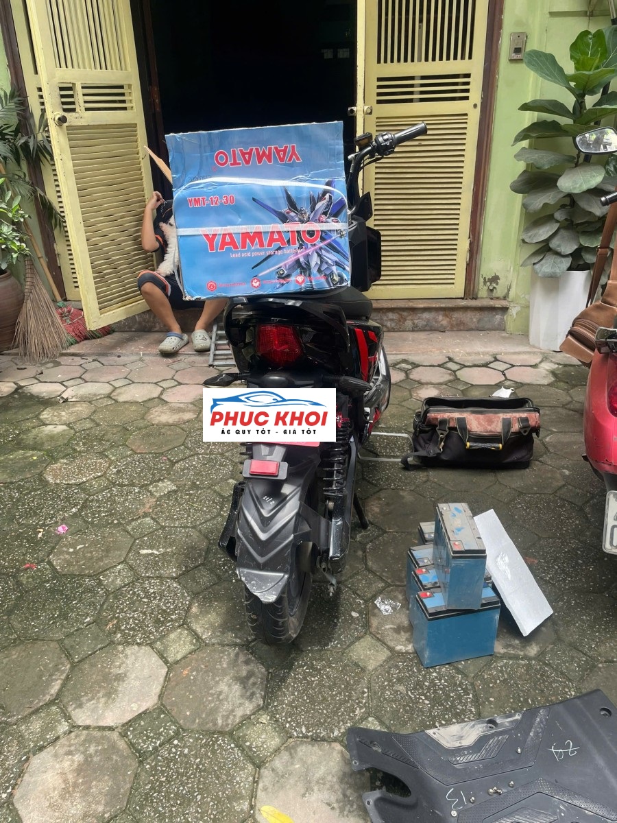Thay Ắc Quy Xe Xmen Chính Hãng, Giá Tốt, tận nơi