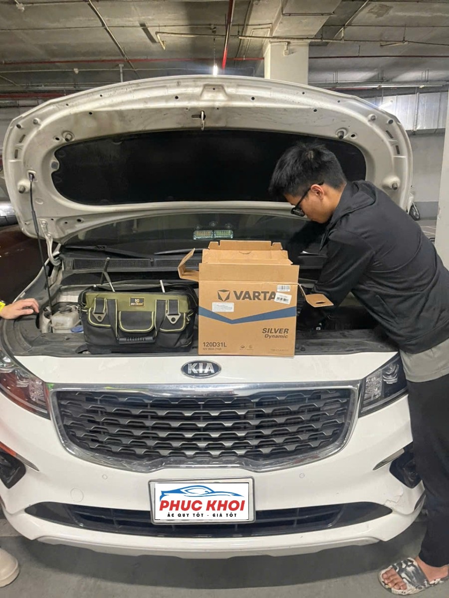 Cứu hộ 24h ắc quy xe Kia Sedona ở Từ Sơn, Bắc Ninh