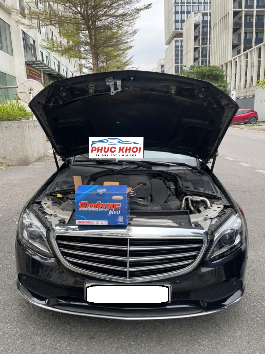 cứu hộ ắc quy ô tô Mercedes E200 ở Ocean Park
