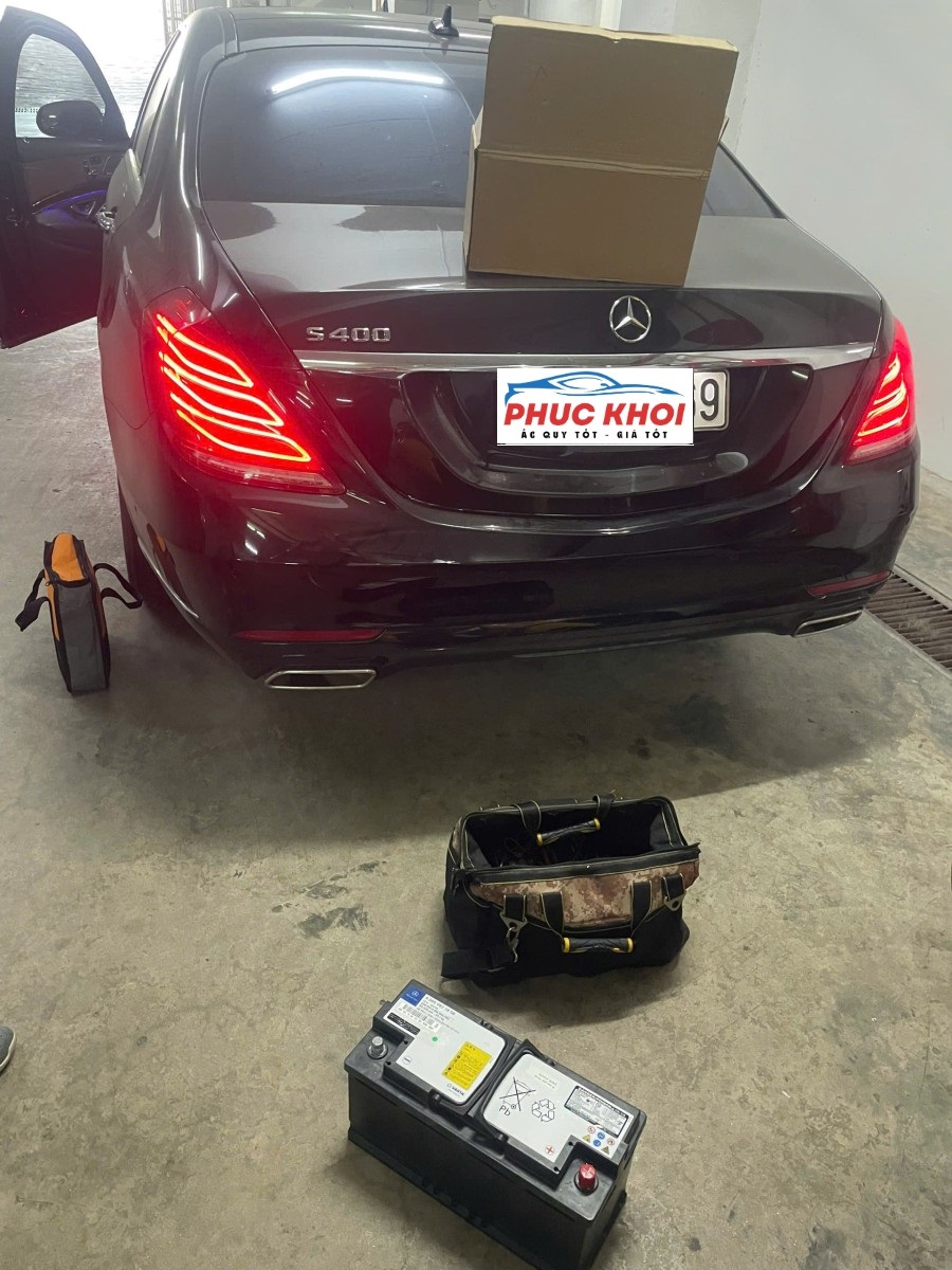 Thay ắc quy xe Mercedes S400 tận nơi ở Bắc Ninh