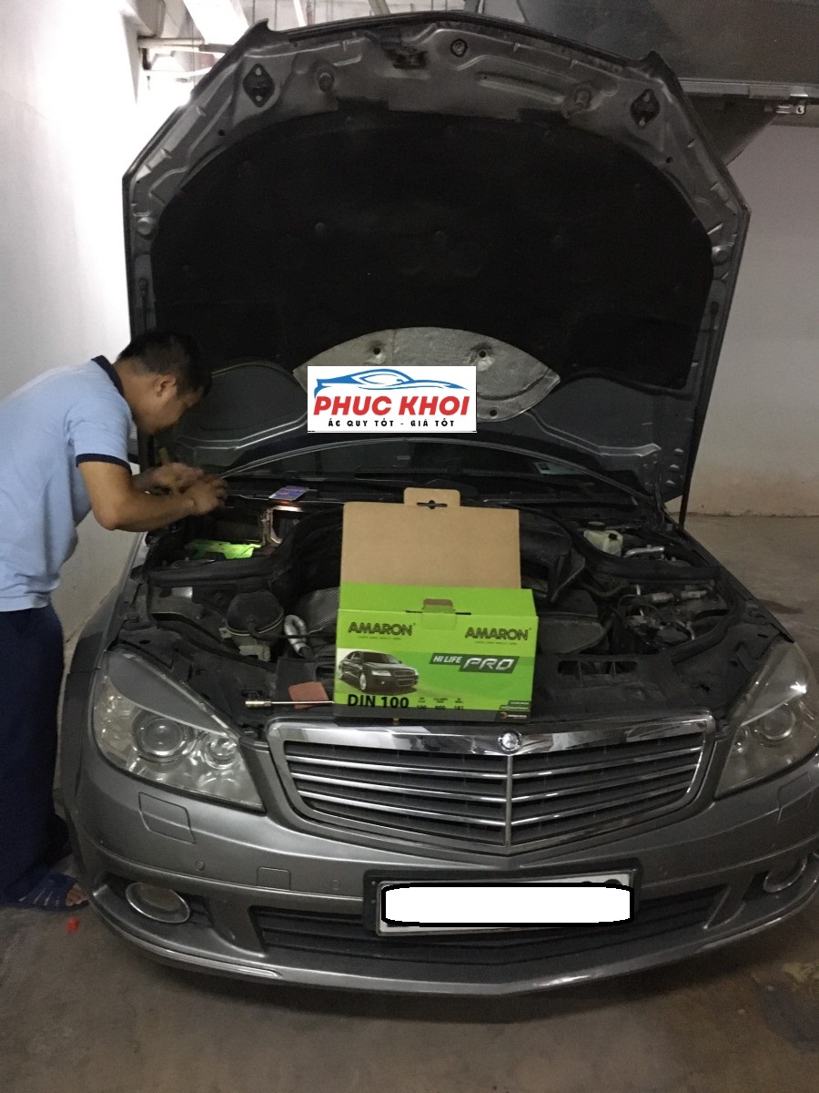 Thay ắc quy xe Mercedes C180 tận nơi ở Bắc Ninh