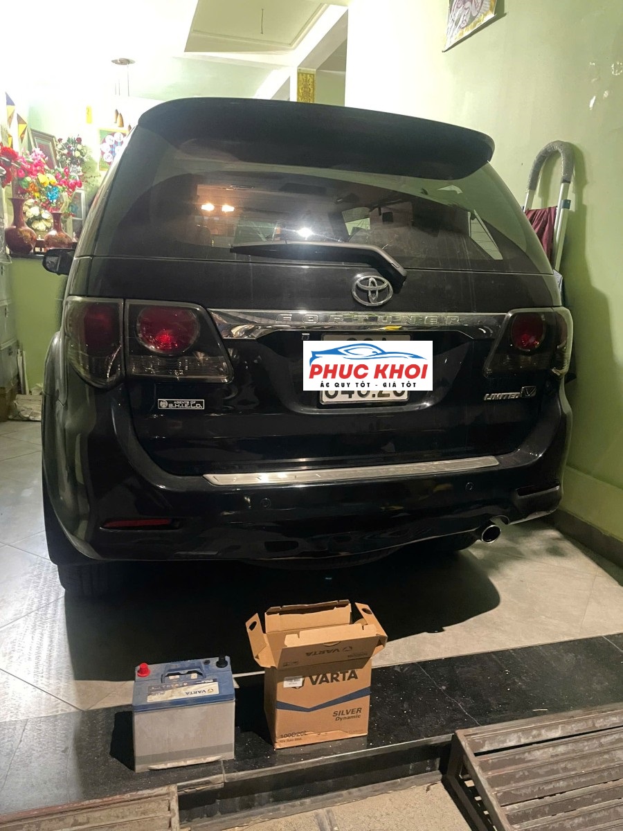 Thay ắc quy xe Toyota Fortuner ở Bắc Ninh 24h