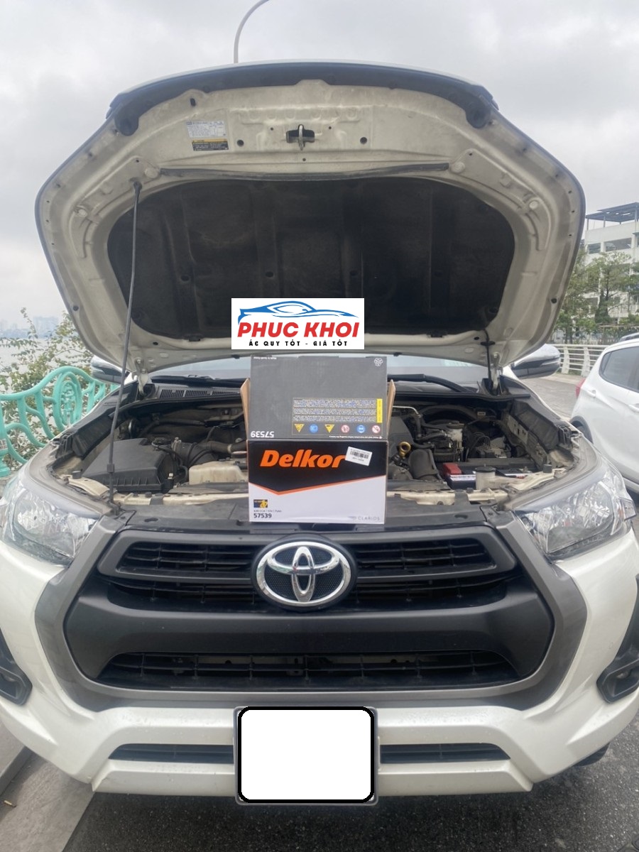 Thay ắc quy xe Toyota Hilux ở Bắc Ninh 24h