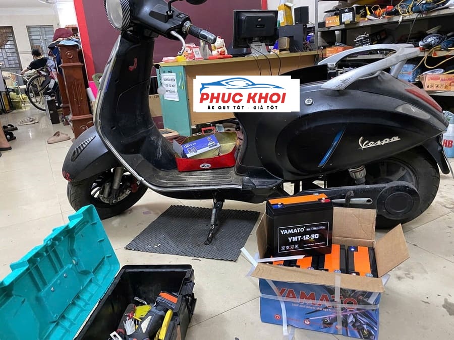 Ắc quy cho xe điện Vespa Platinum ở Bắc Ninh 24h